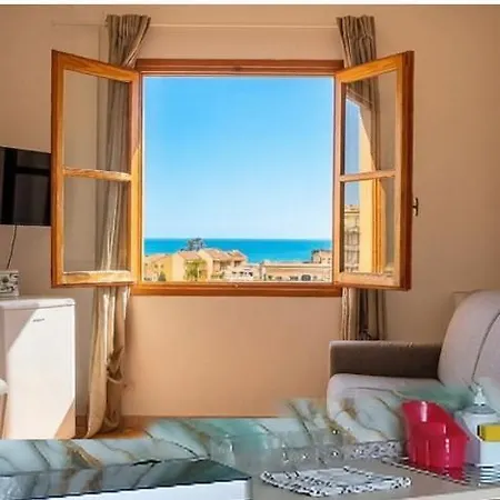 Sunhome Sea View And Direct Access * Санремо